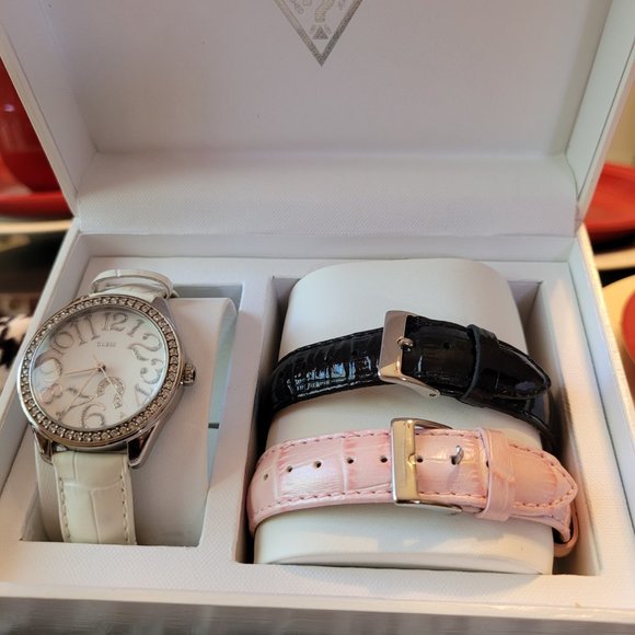 Four piece Guess watch set - Picture 5 of 5